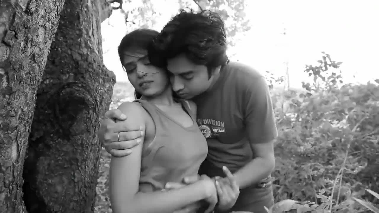 College couple dint control love in forest short film - hclips image pic